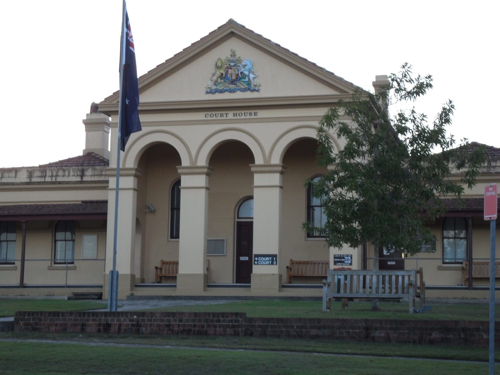 Taree courthouse exterior